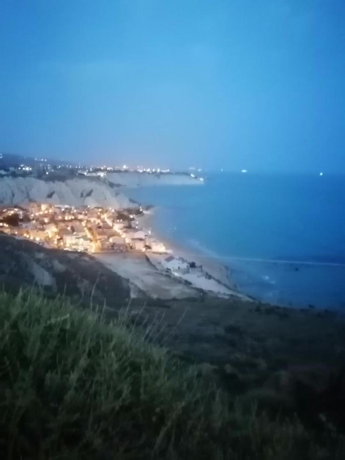 Al Faro Acomodação com café da manhã Realmonte Exterior foto